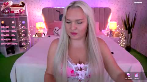  Amely  online show from 22, 10, 2025