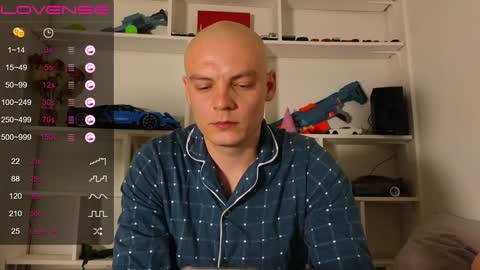 Snapshot of misterjames_ chatting on 8, 12, 2024 MIsterjames online show from 8, 12, 2024