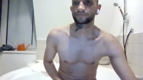 misterjohnnice online show from 13, 7, 2026