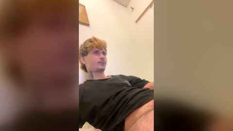 Snapshot of misteryx8 chatting on 1, 2, 2026 misteryx8 online show from 1, 2, 2026