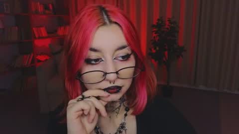 Snapshot of mistress__marcelline chatting on 21, 7, 2026 Marcelline online show from 21, 7, 2026