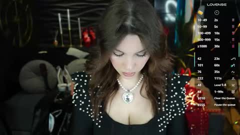 Snapshot of mistress_darsy chatting on 6, 3, 2026 Darsy online show from 6, 3, 2026