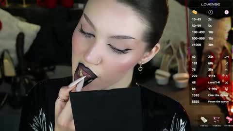 Snapshot of mistress_darsy chatting on 11, 4, 2026 Darsy online show from 11, 4, 2026