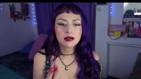       online show from 21, 10, 2025