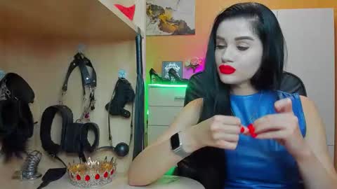 Snapshot of mistress_kristi chatting on 22, 9, 2025 Mistress Kristi online show from 22, 9, 2025