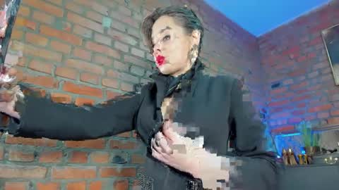 Snapshot of mistress_milana_ chatting on 7, 2, 2025 mistress_milana_ online show from 7, 2, 2025