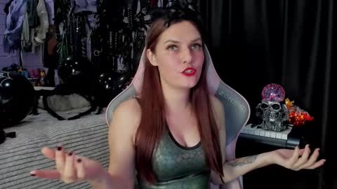 Snapshot of mistress_priest chatting on 26, 10, 2025 Dirty Priest and Ivi online show from 26, 10, 2025