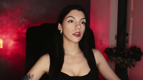 Snapshot of mistress_rochelle chatting on 21, 10, 2025 Miss Rochelle online show from 21, 10, 2025