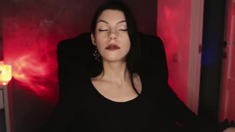 Snapshot of mistress_rochelle chatting on 26, 11, 2025 Miss Rochelle online show from 26, 11, 2025