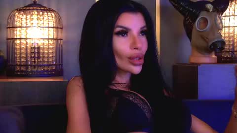 Elenia online show from 20, 6, 2026