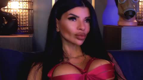 Elenia online show from 29, 7, 2026