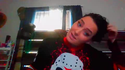 Snapshot of mistresshermoney chatting on 15, 2, 2026 mistresshermoney online show from 15, 2, 2026