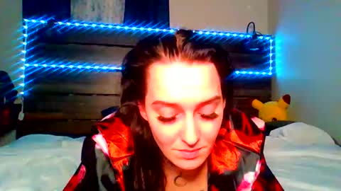 Snapshot of mistresshermoney chatting on 6, 3, 2026 mistresshermoney online show from 6, 3, 2026