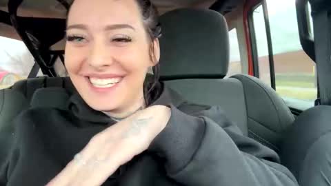 Snapshot of mistresshermoney chatting on 7, 3, 2026 mistresshermoney online show from 7, 3, 2026