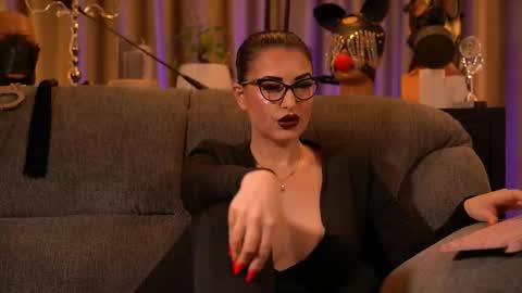 Mistress Kelly online show from 14, 11, 2025