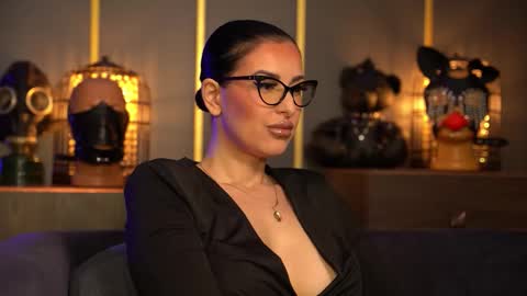 Mistress Kelly online show from 27, 2, 2026