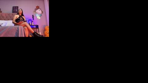 Snapshot of mistressscarlet_ls chatting on 25, 10, 2025 Scarlet online show from 25, 10, 2025