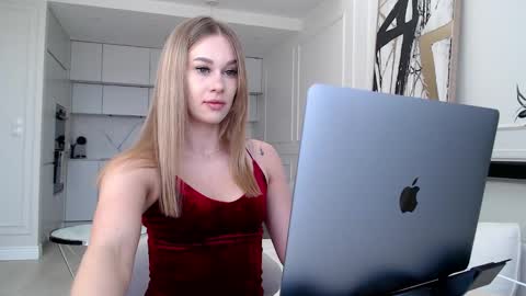 Snapshot of mistressuniverse chatting on 19, 3, 2026 mistressuniverse online show from 19, 3, 2026