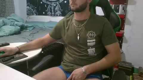 Snapshot of mistxss chatting on 21, 12, 2024 mistxss online show from 21, 12, 2024