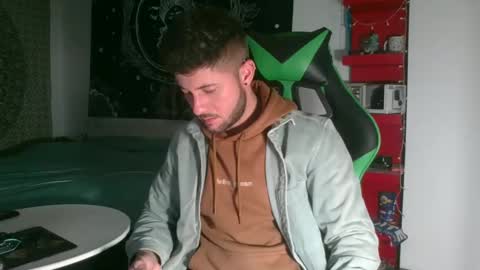 Snapshot of mistxss chatting on 12, 1, 2025 mistxss online show from 12, 1, 2025