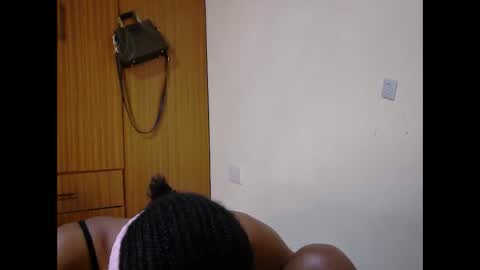 misty_shee online show from 15, 9, 2025