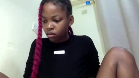 Snapshot of misty_shee chatting on 12, 4, 2026 misty_shee online show from 12, 4, 2026