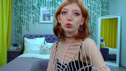 Snapshot of mistymarlow chatting on 18, 9, 2025 Misty online show from 18, 9, 2025