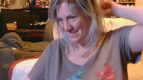 Snapshot of mistymountains96 chatting on 22, 3, 2026 Misty Mountains online show from 22, 3, 2026