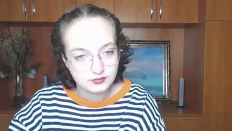 Snapshot of mistyrosee chatting on 9, 10, 2025 Aria online show from 9, 10, 2025