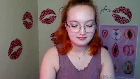 Snapshot of mistyrosee chatting on 28, 3, 2026 Aria online show from 28, 3, 2026