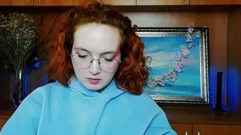 Snapshot of mistyrosee chatting on 17, 4, 2026 Aria online show from 17, 4, 2026