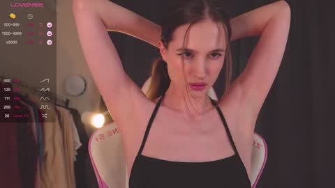 Snapshot of mita_mp4 chatting on 21, 1, 2025 Mita online show from 21, 1, 2025