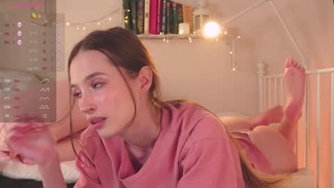 Snapshot of mita_mp4 chatting on 5, 2, 2025 Mita online show from 5, 2, 2025