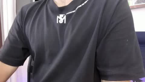 Snapshot of mitchbukanan chatting on 6, 4, 2026 mitchbukanan online show from 6, 4, 2026