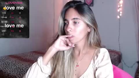 Snapshot of mitchwilson1 chatting on 1, 10, 2025 mitchwilson1 online show from 1, 10, 2025