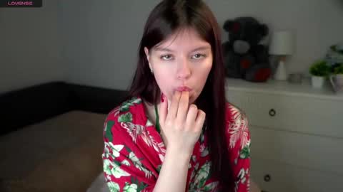 Rosalie online show from 27, 3, 2026