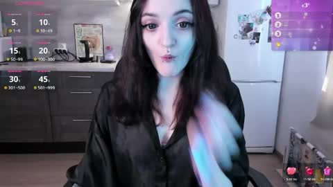 lina online show from 14, 4, 2026