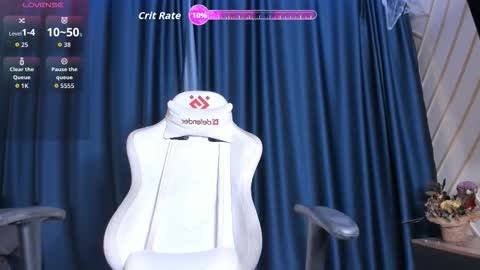   MIa   online show from 4, 11, 2025