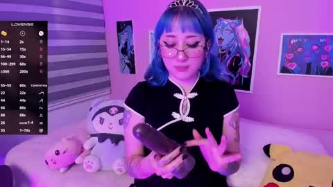 Snapshot of miwaviolet chatting on 7, 3, 2025 Miwa Violet online show from 7, 3, 2025