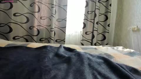 Snapshot of miya_mayame chatting on 9, 10, 2025 Miya online show from 9, 10, 2025