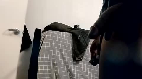 Snapshot of mizerze chatting on 1, 1, 2025 mizerze online show from 1, 1, 2025