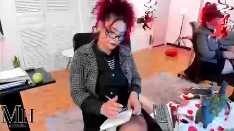 Snapshot of mizzhell_ chatting on 20, 9, 2025 mizzhell_ online show from 20, 9, 2025