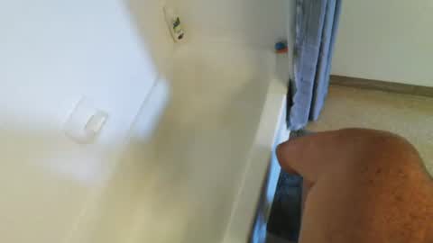 mjeffrey460699861 online show from 5, 4, 2026