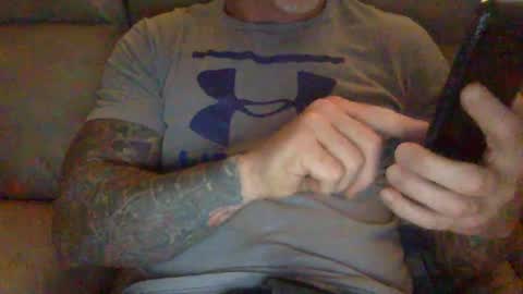 Snapshot of mjg175 chatting on 4, 12, 2024 SexyRed online show from 4, 12, 2024