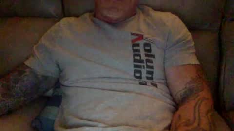 Snapshot of mjg175 chatting on 21, 12, 2024 SexyRed online show from 21, 12, 2024