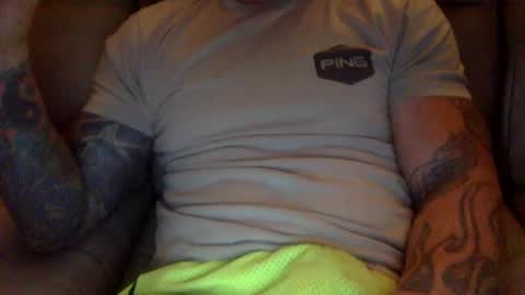 Snapshot of mjg175 chatting on 27, 12, 2024 SexyRed online show from 27, 12, 2024