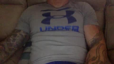 Snapshot of mjg175 chatting on 2, 1, 2025 SexyRed online show from 2, 1, 2025