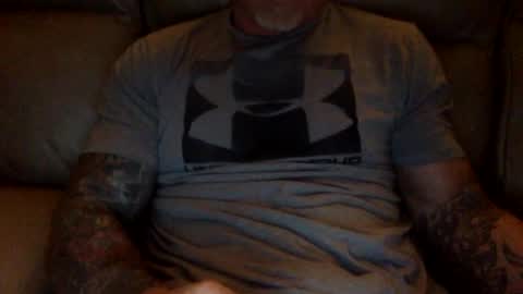 Snapshot of mjg175 chatting on 12, 1, 2025 SexyRed online show from 12, 1, 2025