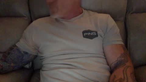 Snapshot of mjg175 chatting on 2, 2, 2025 SexyRed online show from 2, 2, 2025