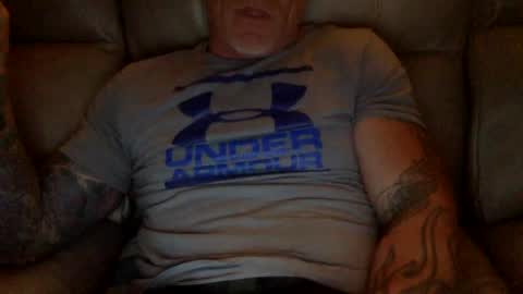 Snapshot of mjg175 chatting on 14, 2, 2025 SexyRed online show from 14, 2, 2025